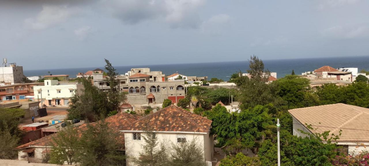 Residence Marie France Mendy Toubab Dialao Kültér fotó