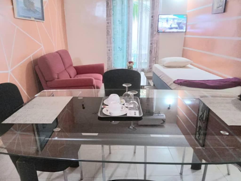 Residence Marie France Mendy Toubab Dialao Kültér fotó