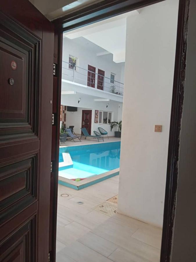 Residence Marie France Mendy Toubab Dialao Kültér fotó