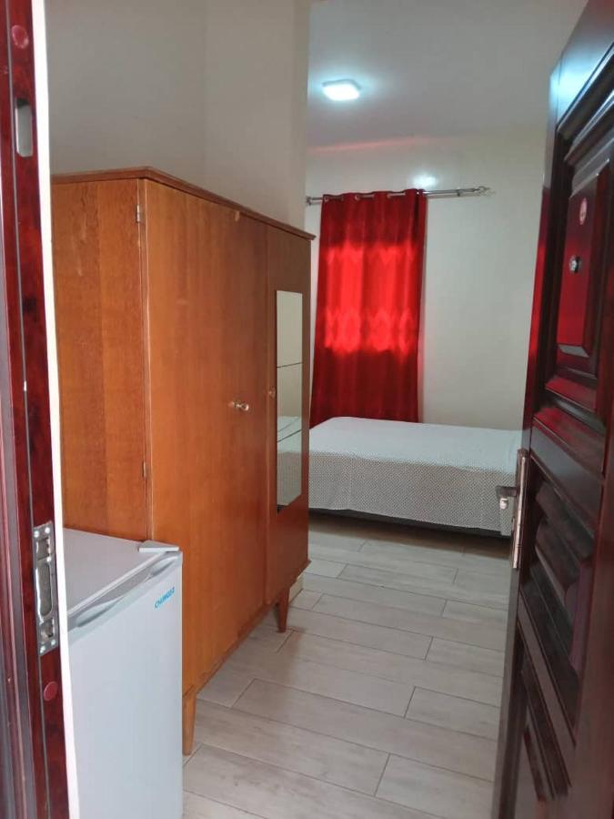 Residence Marie France Mendy Toubab Dialao Kültér fotó