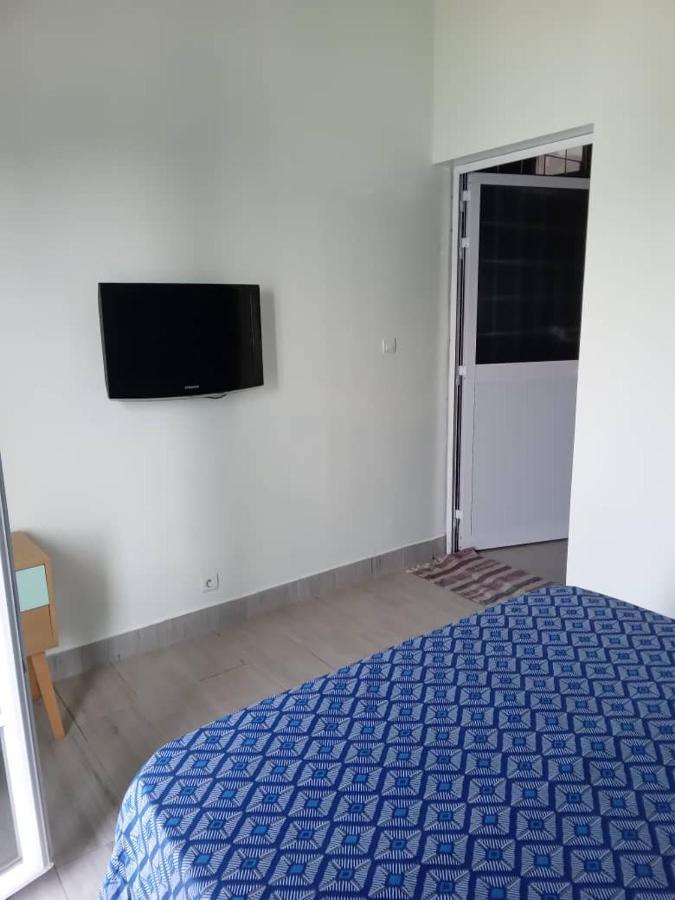 Residence Marie France Mendy Toubab Dialao Kültér fotó