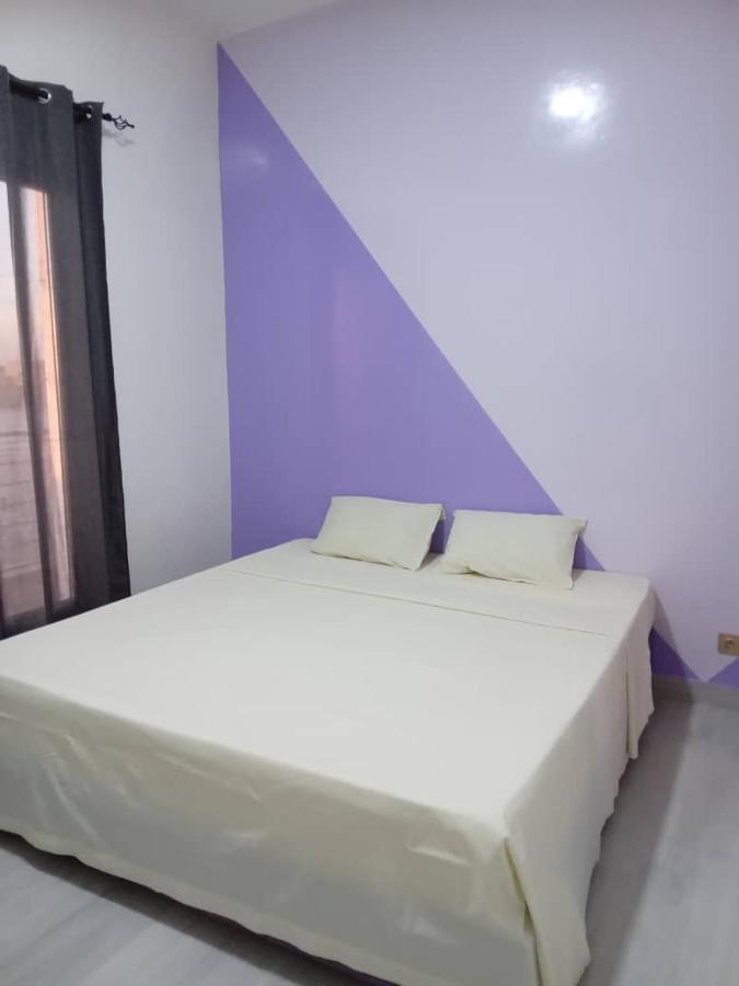 Residence Marie France Mendy Toubab Dialao Kültér fotó